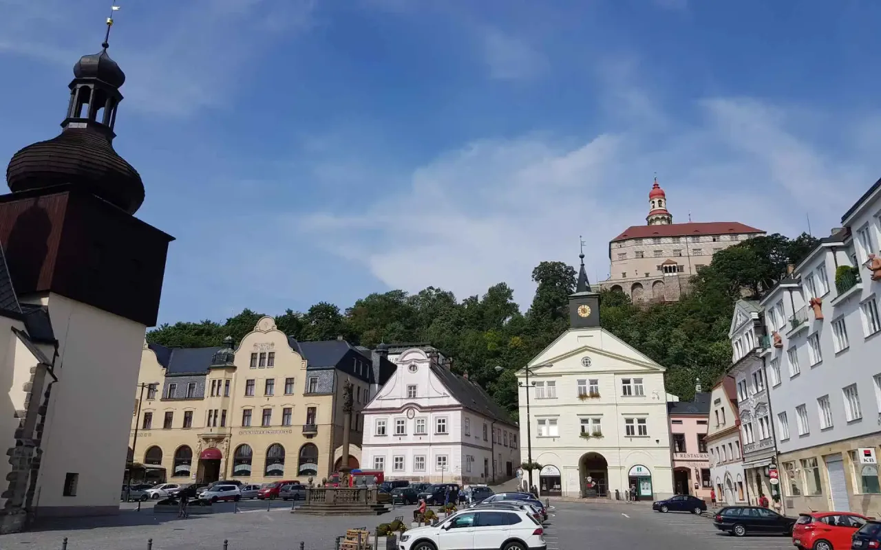 Skalne Miasto Adršpach Czechy zamek Náchod