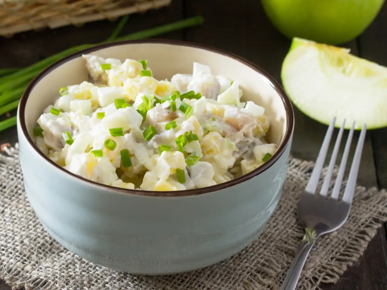 Rodzaje śledzi do sałatki