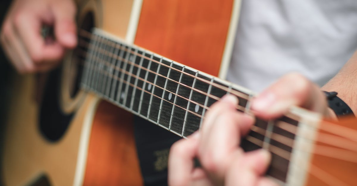 Jak zacząć improwizować na gitarze? Nauka dla początkujących