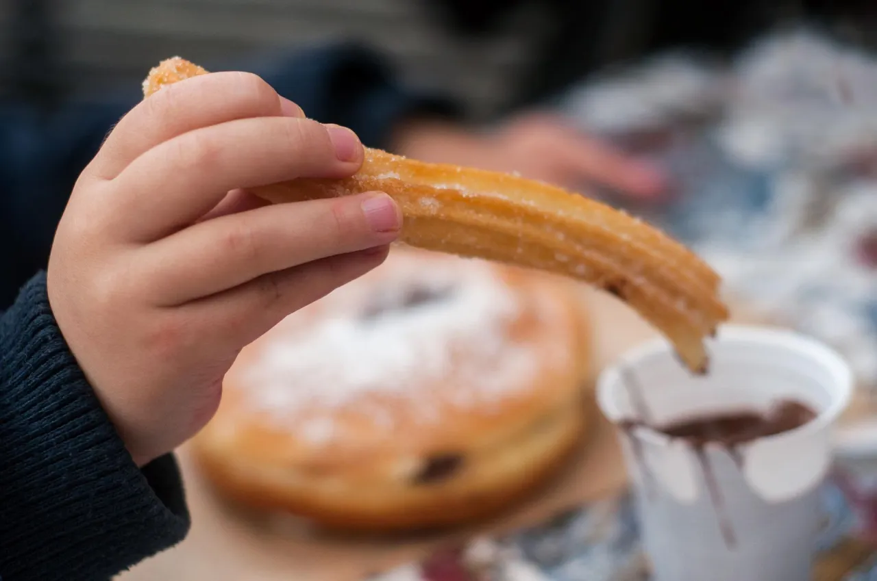 Zdjęcie Jak zrobić churros bez rękawa - proste sposoby na idealne smakołyki