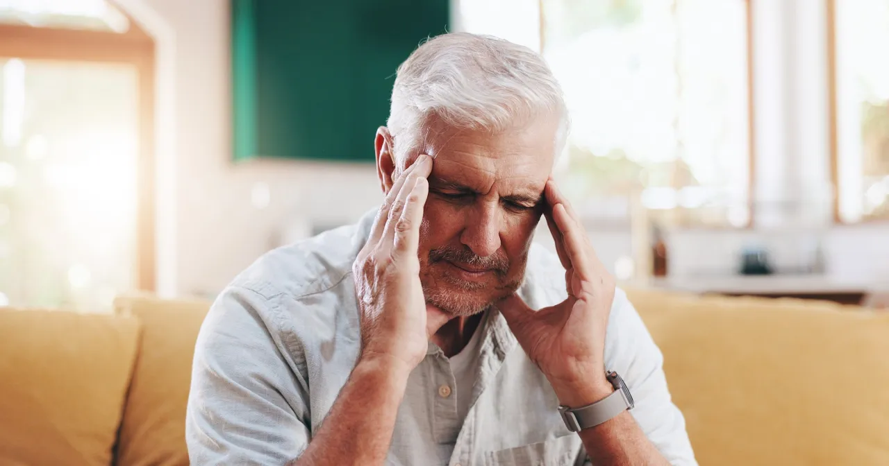 Mapa unerwienia nerwu tr&oacute;jdzielnego na twarzy i lokalizacja zatok