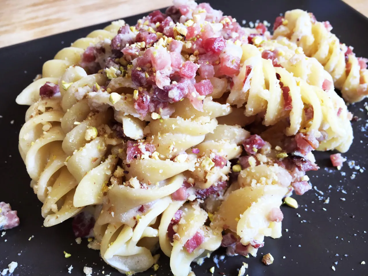 Ricetta pasta speck e panna ingredienti