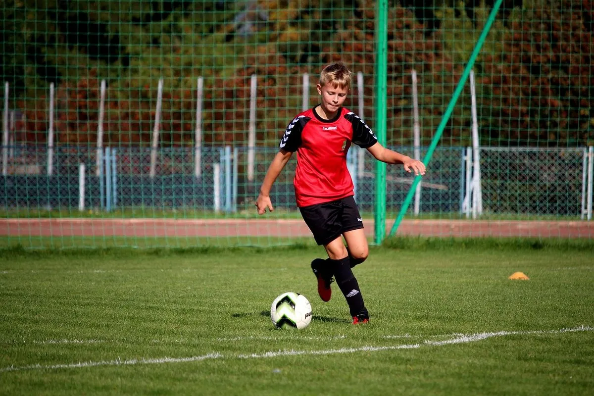 Zdjęcie Jak zostać zawodowym piłkarzem - kluczowe kroki do sukcesu w sporcie