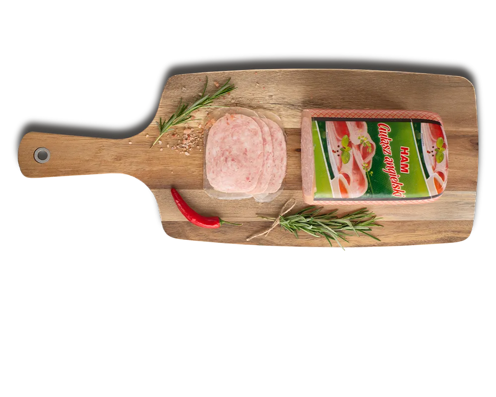 kiełbasa klasztorna na desce do krojenia