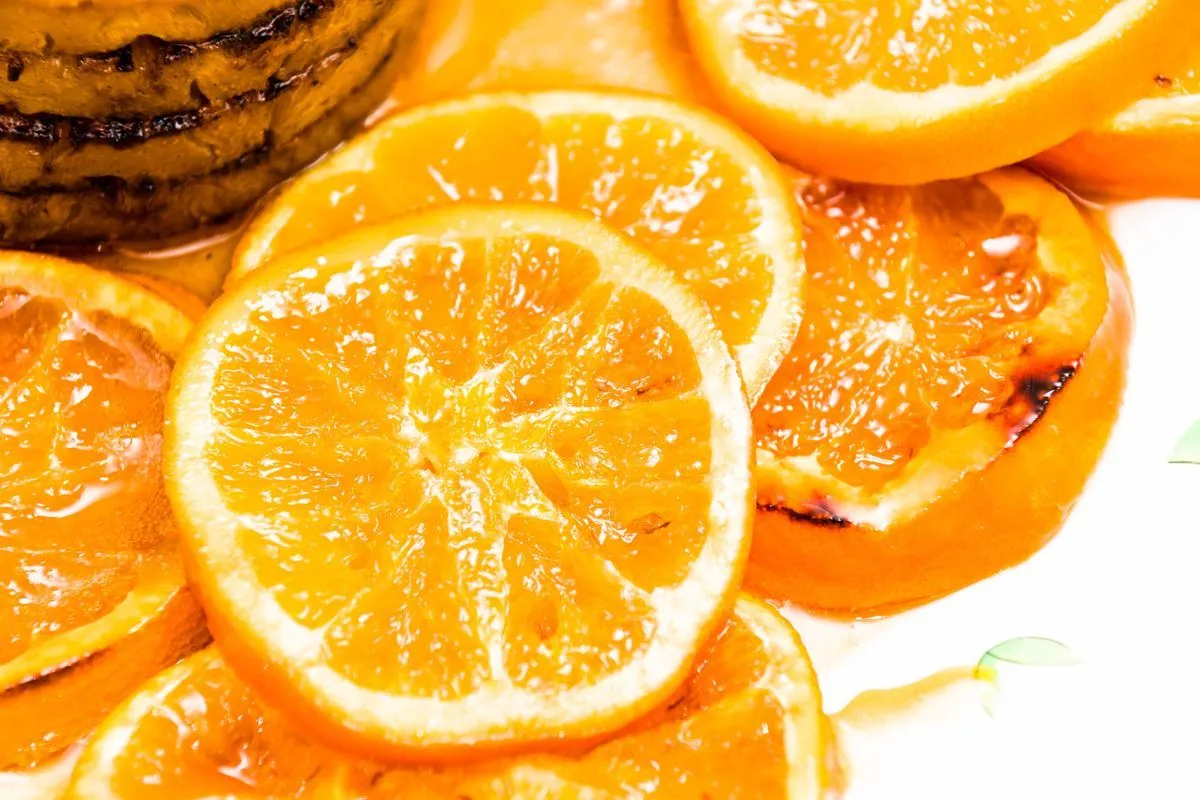 arance caramellate in padella dessert