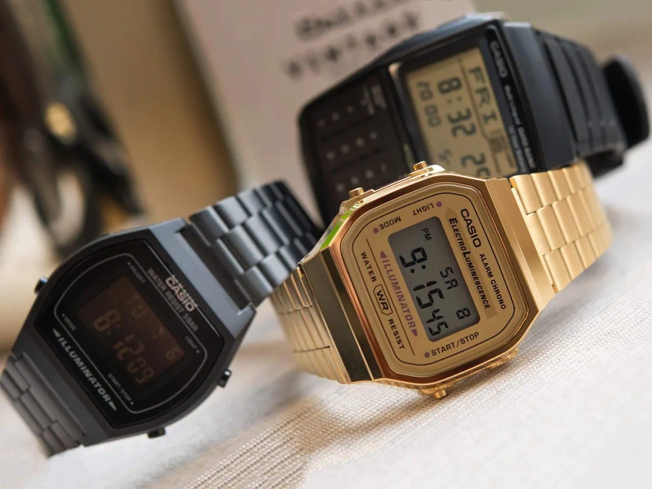Casio Vintage A168WG i A159WG porównanie