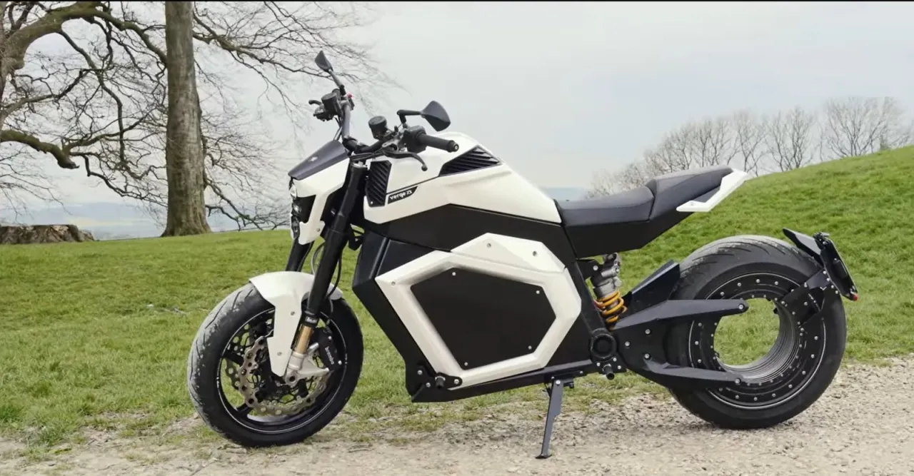 Zdjęcie Silnik elektryczny do motocykla: Dlaczego warto wybrać napęd EV?