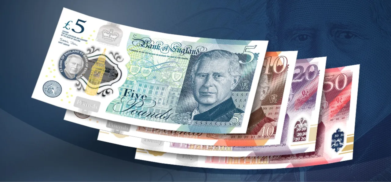 Brytyjskie funty szterlingi: banknoty 5, 10, 20 i 50 funtów z wizerunkiem króla Karola III. Jaka waluta w Wielkiej Brytanii? To funty!