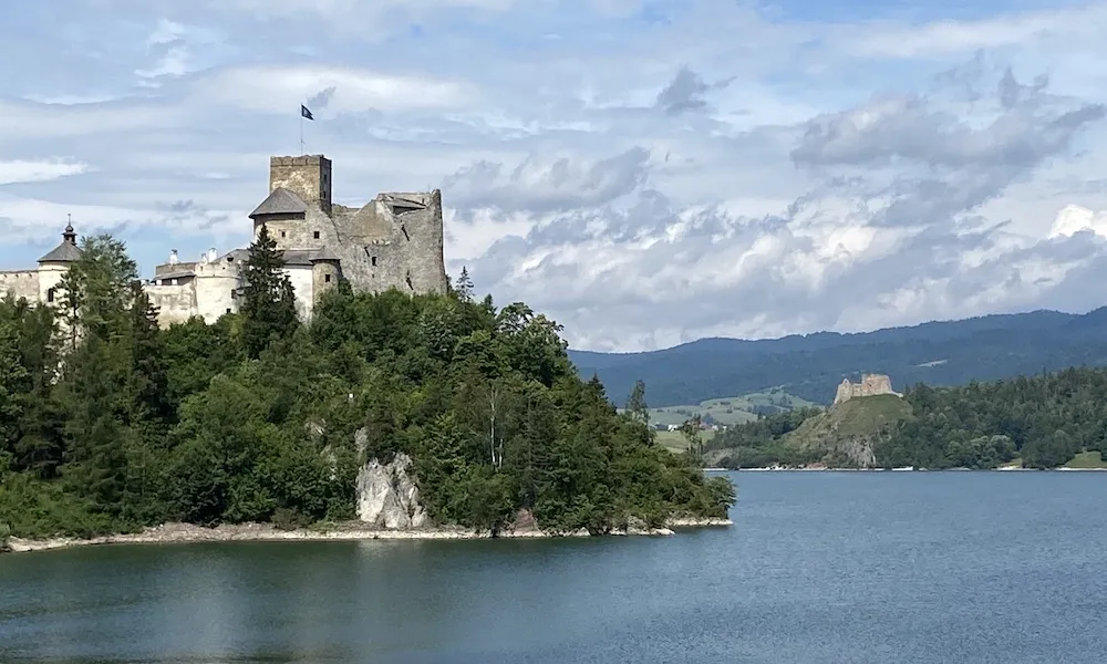 Zamki Niedzica Czorsztyn zapora Jezioro Czorsztyńskie