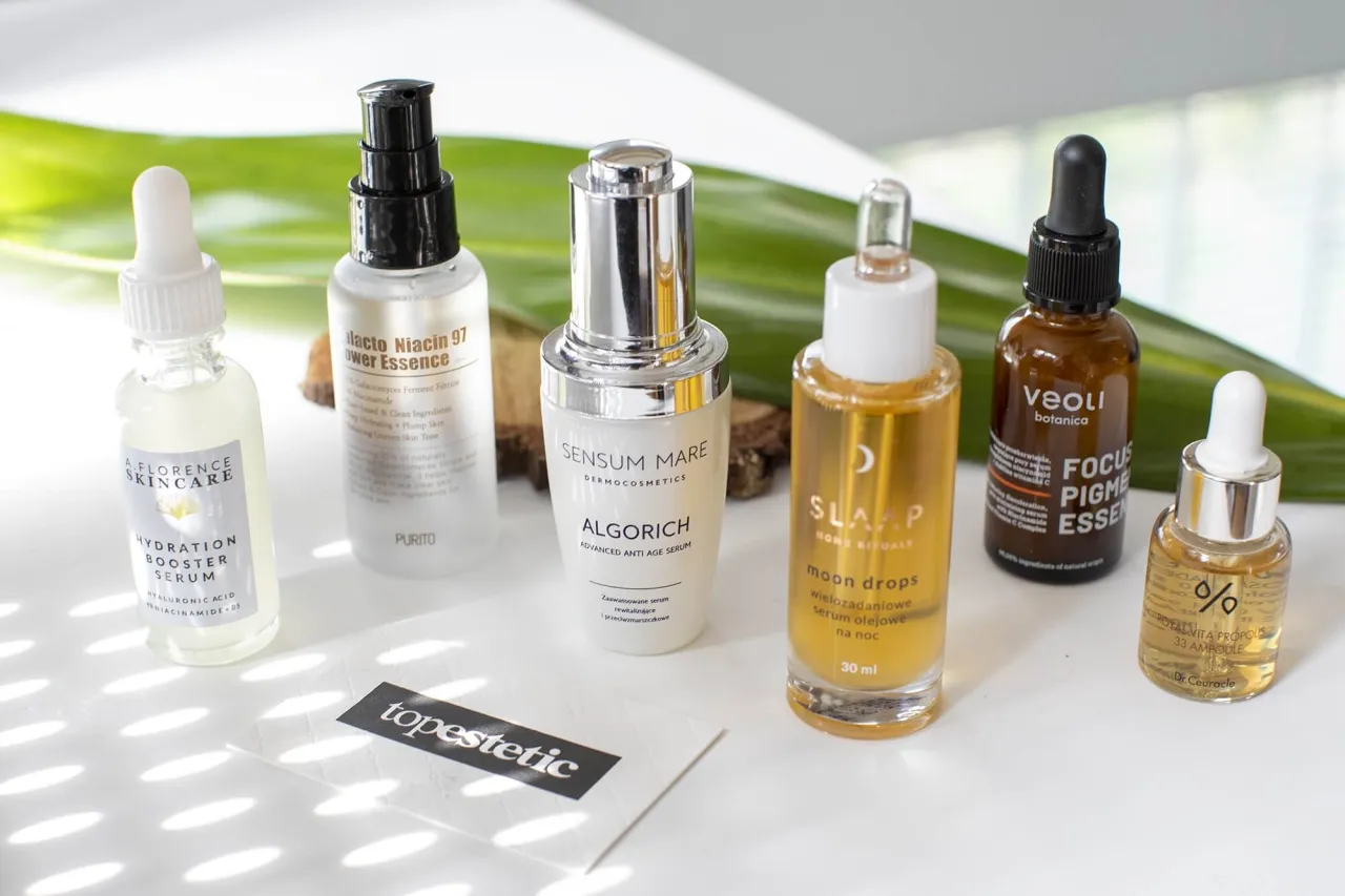 różne rodzaje serum do twarzy