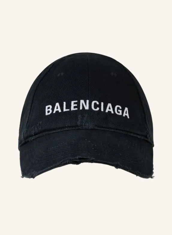 Zdjęcie Ile kosztuje czapka Balenciaga? Ceny i modele - poradnik
