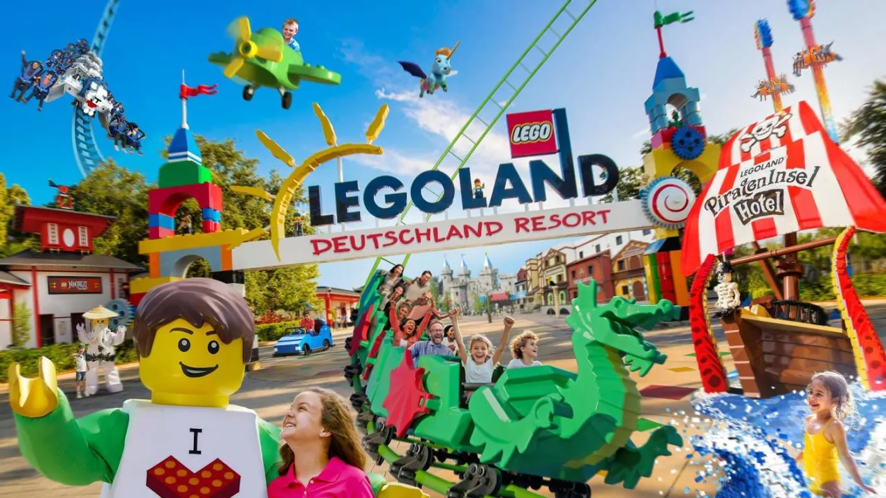 Legoland G&uuml;nzburg Park Panorama mit Attraktionen