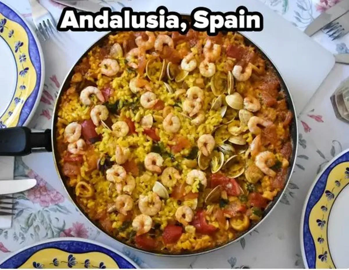 Zdjęcie Almuerzo en Espa&ntilde;a: &iquest;Por qu&eacute; comemos tan tarde? Descubre el misterio