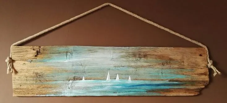 Obraz marynistyczny z kotwicą na deskach DIY