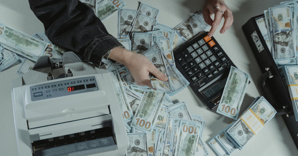 Euro banknoty - Nominały, wygląd i historia wspólnej waluty
