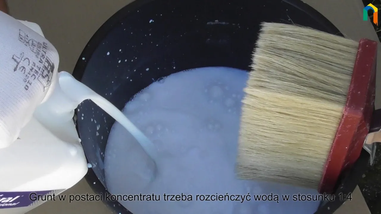 Zdjęcie Jak zlikwidować wykwity solne na ścianie i uniknąć ich powrotu