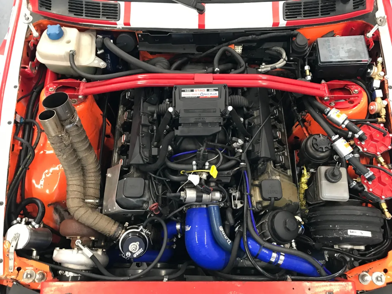 Koszty naprawy silnika, wymiana świec zapłonowych, remont głowicy silnika