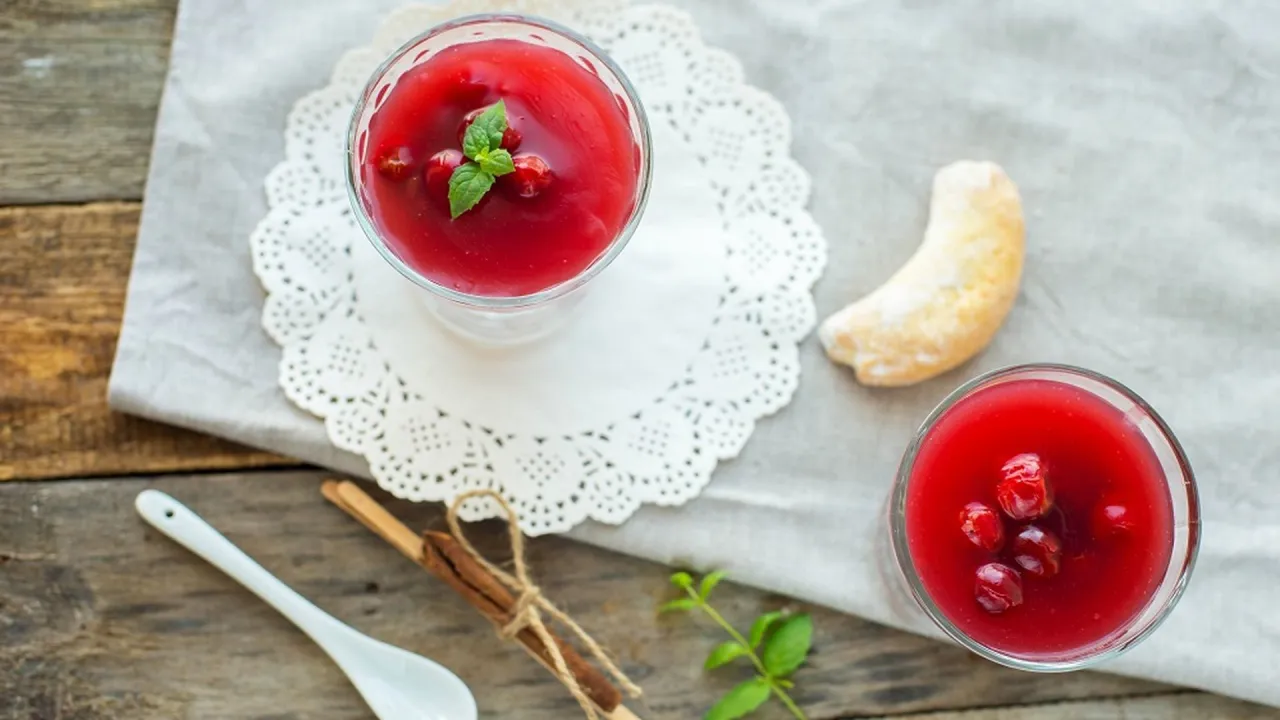 kisiel z owocami bez cukru