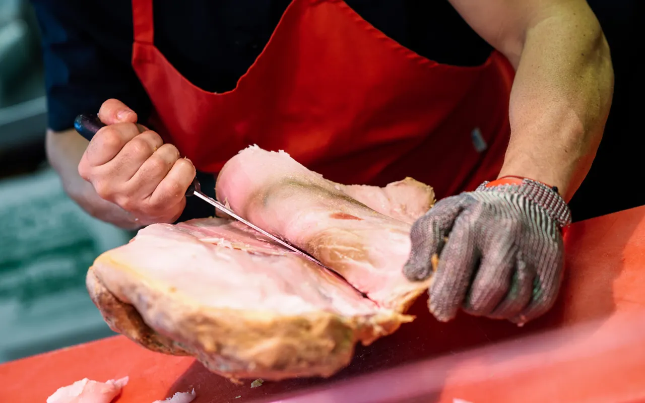 techniki obróbki mięsa w kuchni