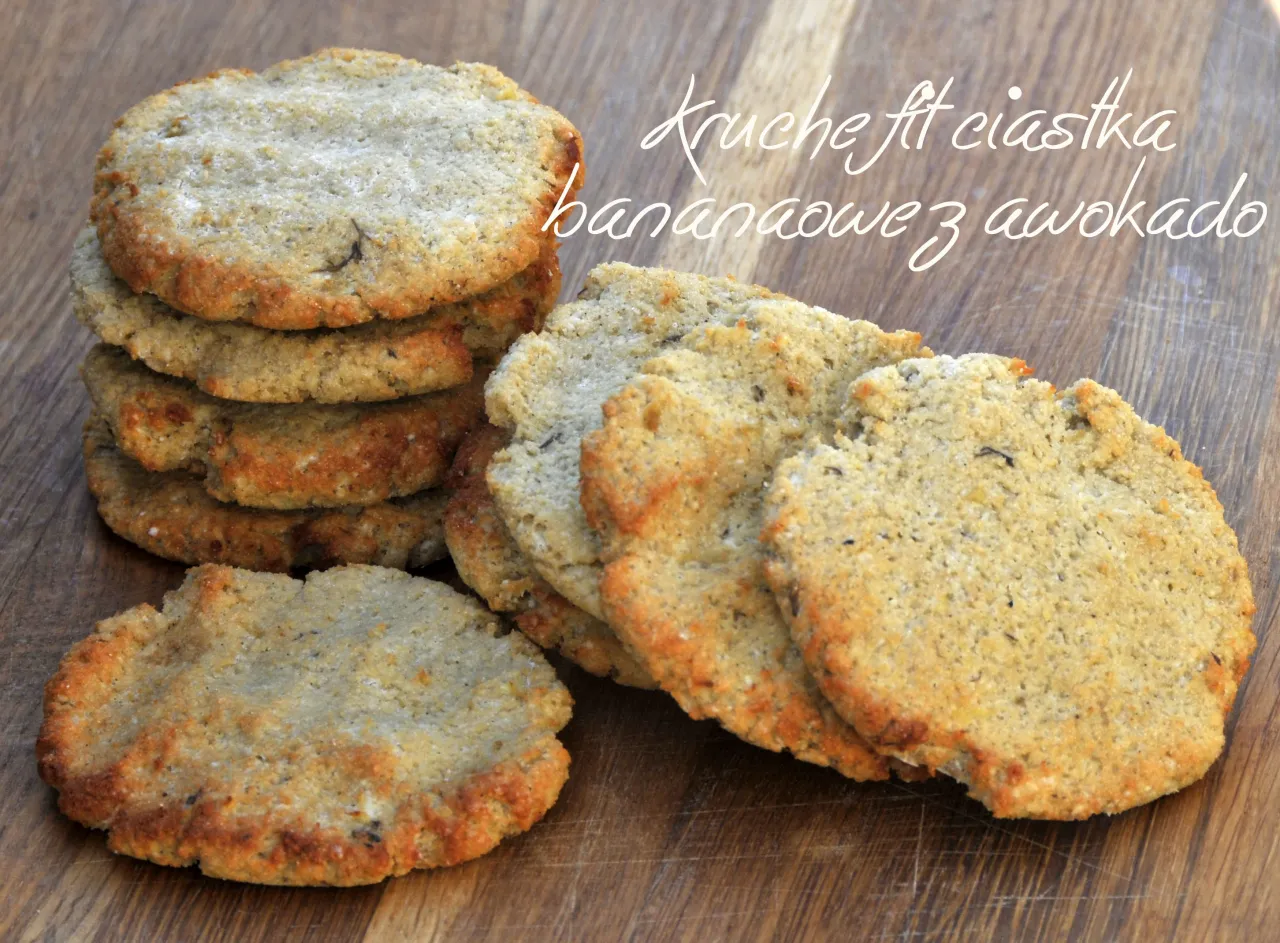 ciastka z awokado lub bananem
