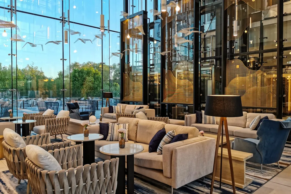 Nowoczesne lobby hotelowe co-working design lokalny