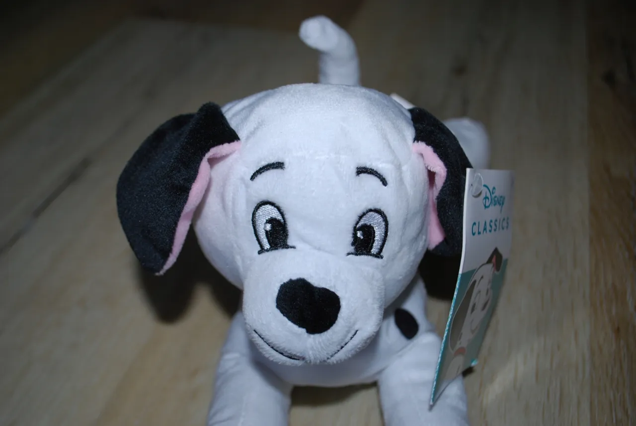 interaktywny piesek dalmatyńczyk zabawka