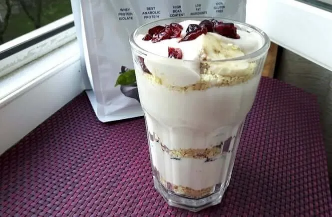 słodkie desery z twarogu na szybko