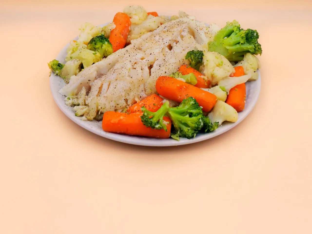 dietetyczny dorsz z warzywami