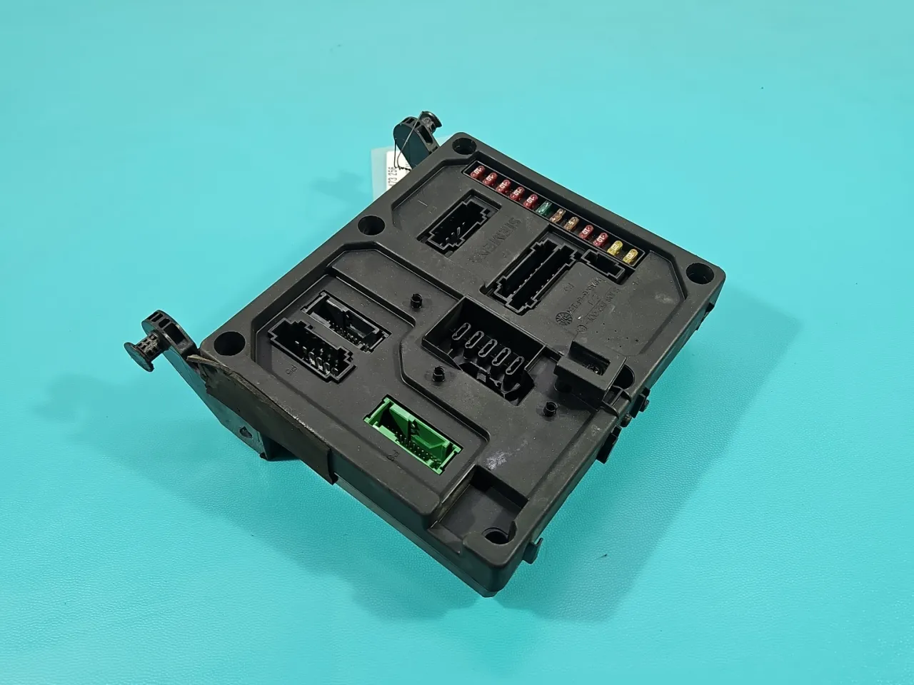 Ford Galaxy Mk1 moduł komfortu pod fotelem