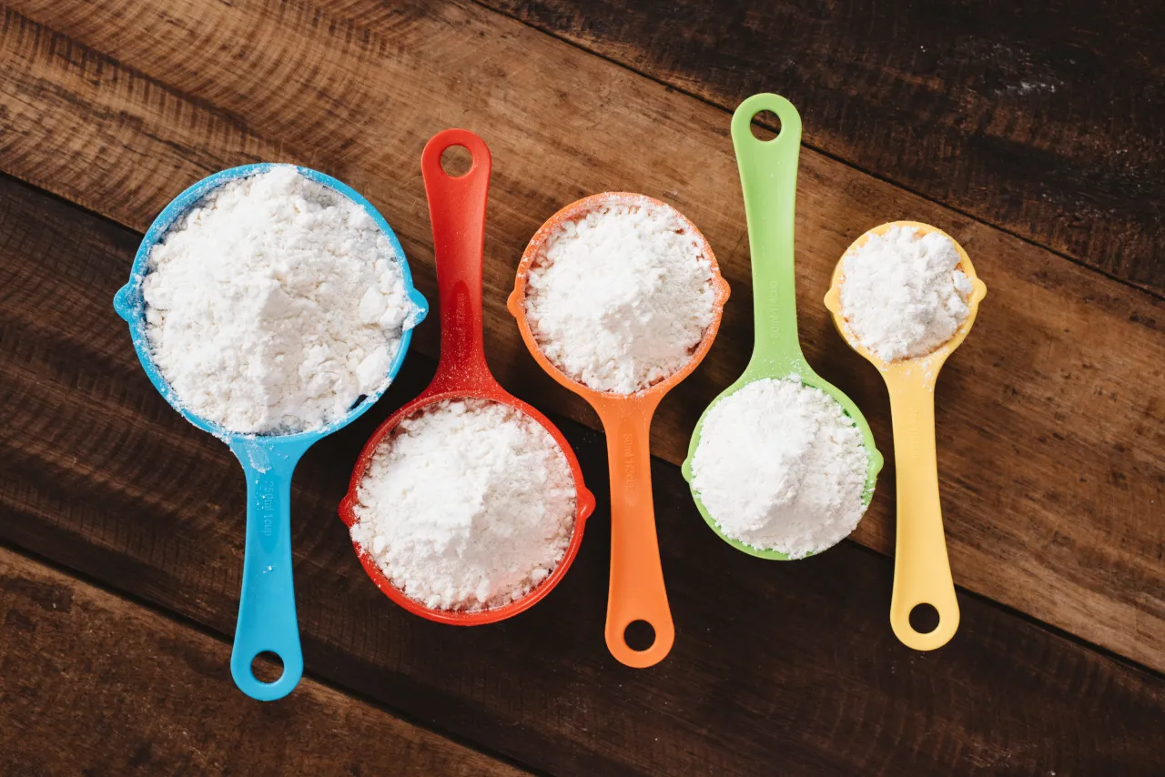 tabela przeliczników cukru pudru w kuchni