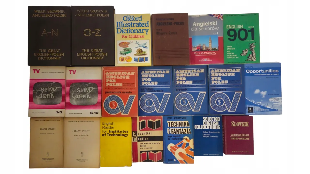 okładki słownik&oacute;w PWN-Oxford, Pons, Longman