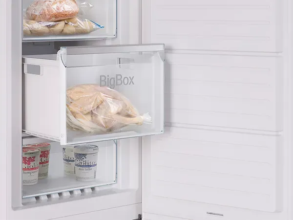 odłączanie zamrażarki od prądu