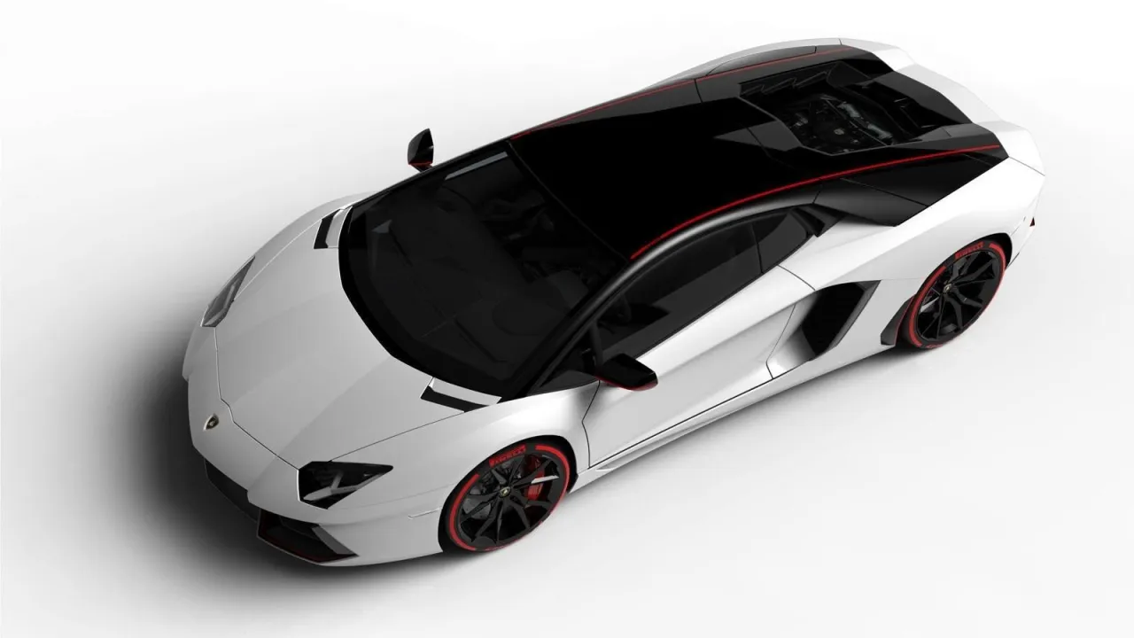 Lamborghini Aventador LP 700-4 silnik