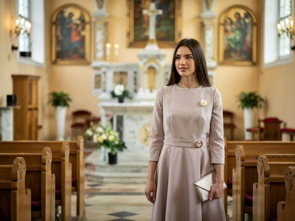 elegancki strój na bierzmowanie kościół