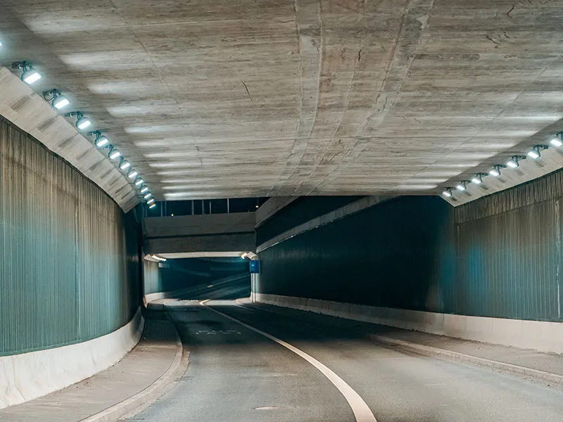 Wizualizacja tunelu i światła w NDE