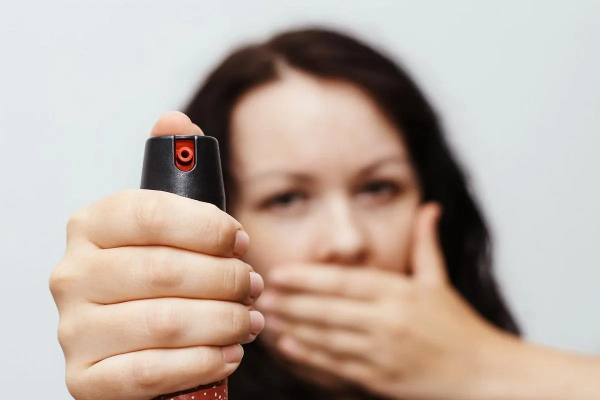 bezpieczne noszenie gazu pieprzowego