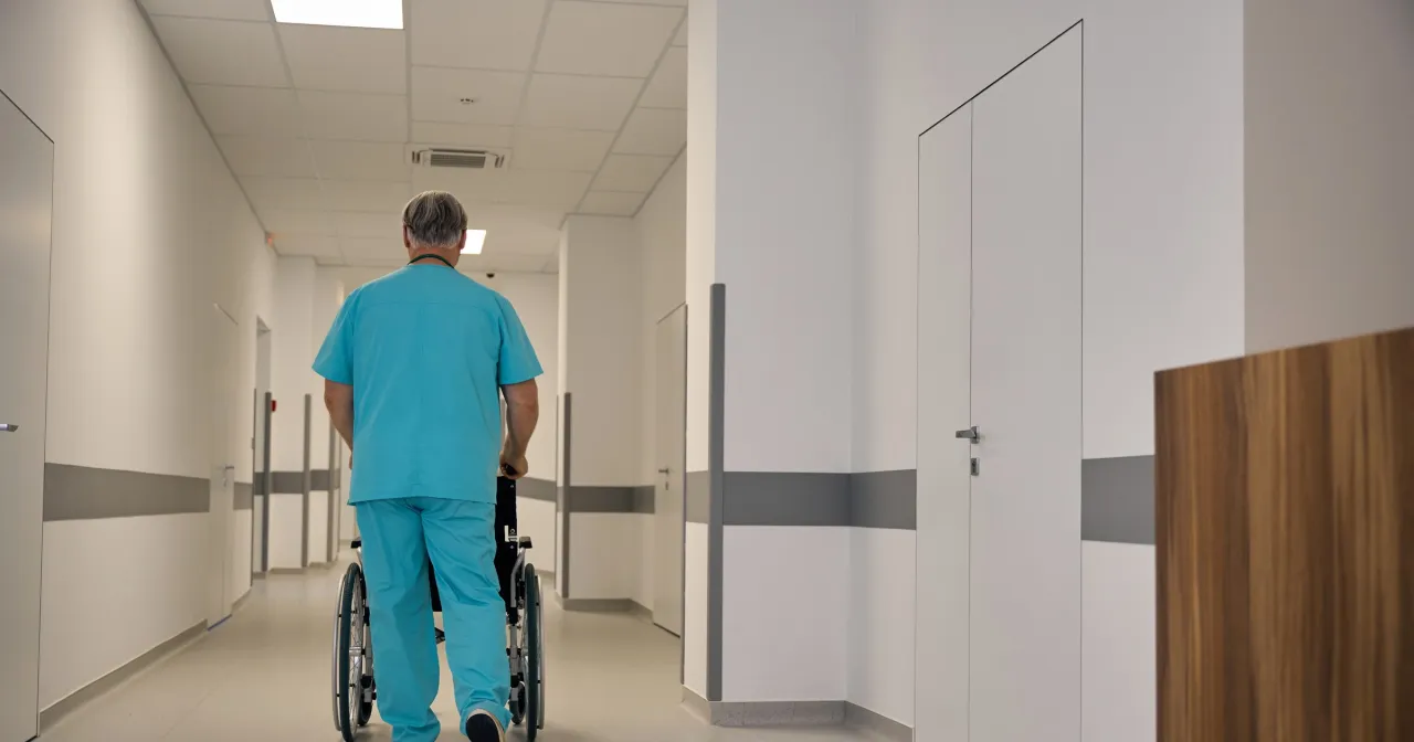 Zdjęcie Ile zarabia fizjoterapeuta w USA? Zaskakujące różnice w wynagrodzeniach