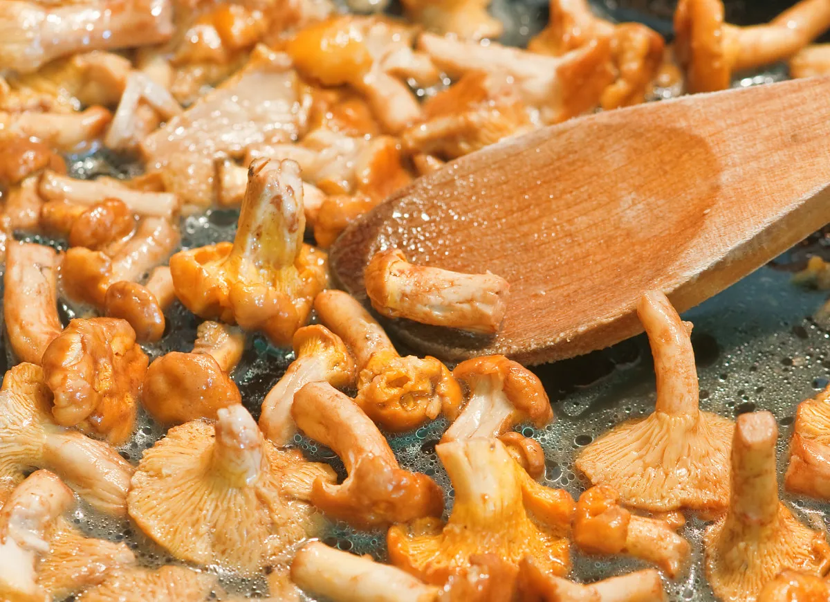 Sos kurkowy na patelni