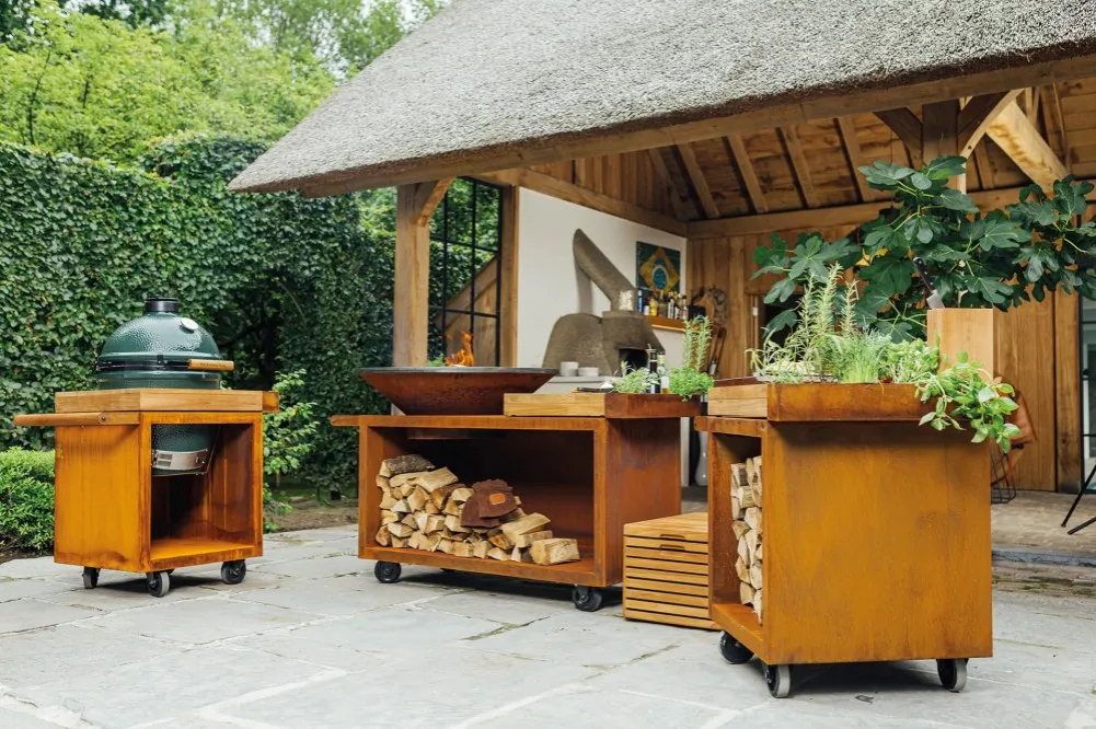 różne typy grilli w ogrodzie