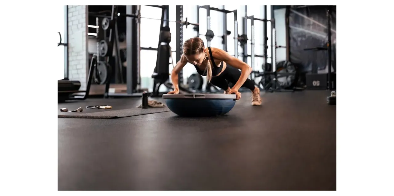 zmęczone mięśnie po treningu regeneracja