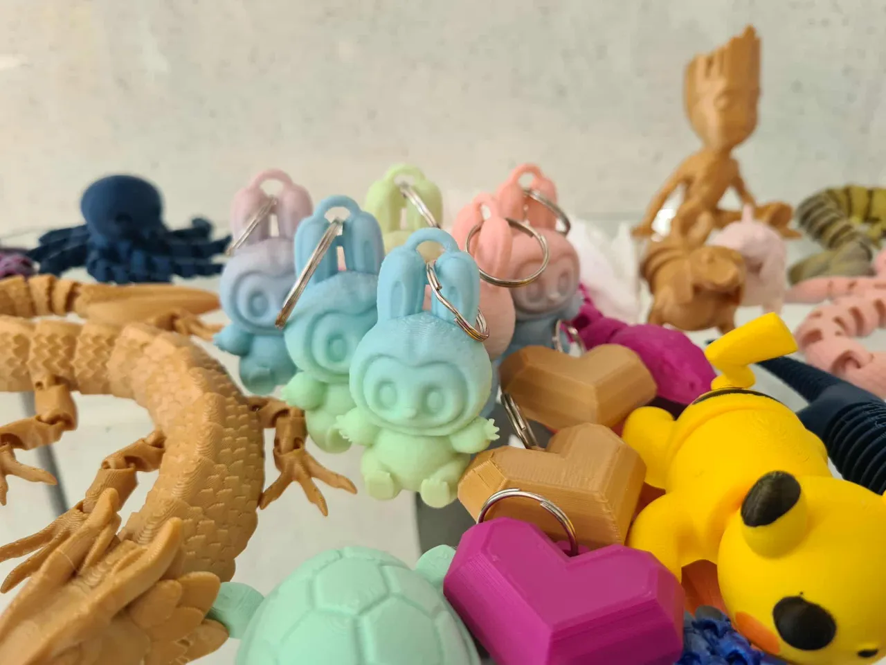 Praktyczne wydruki 3D do domu: organizery, uchwyty, akcesoria kuchenne