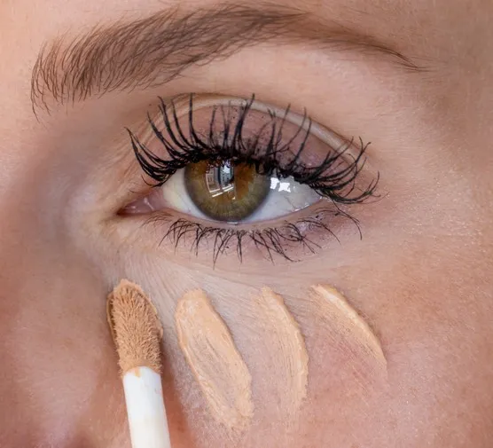 korektor pod oczy tr&oacute;jkąt