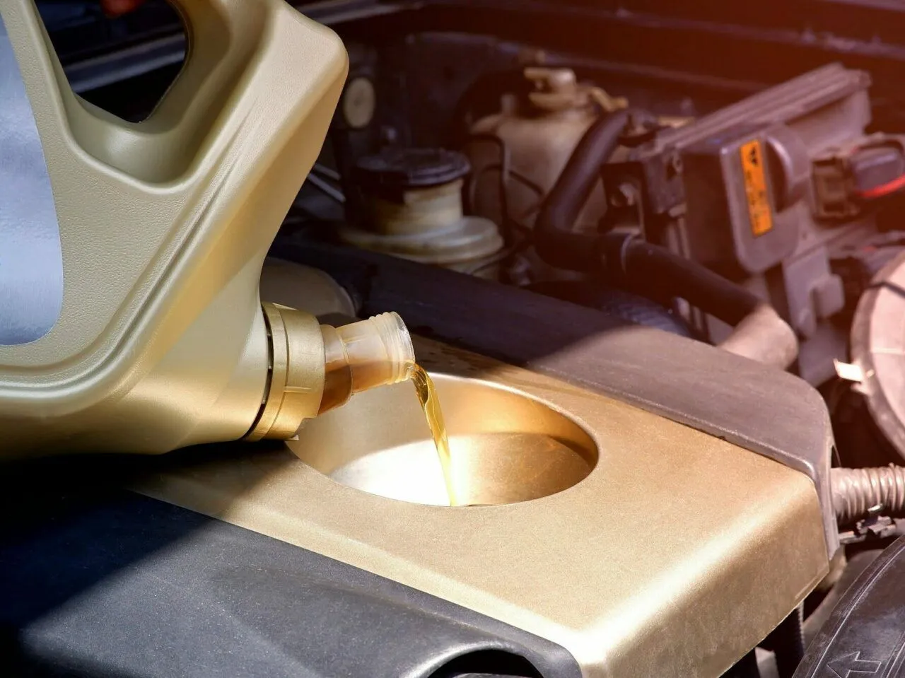 olej silnikowy 5W-30 vs 5W-40 lpg infografika