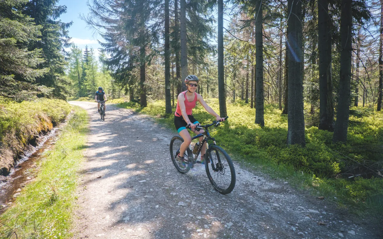 G&oacute;ry Izerskie szlaki piesze rowerowe