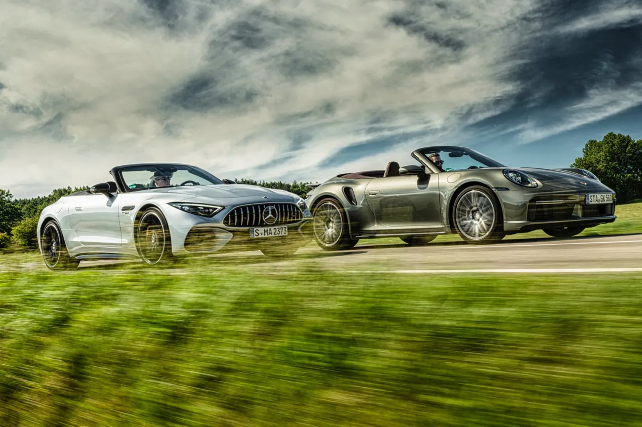 Mercedes SL 63 AMG vs Porsche 911 Cabriolet