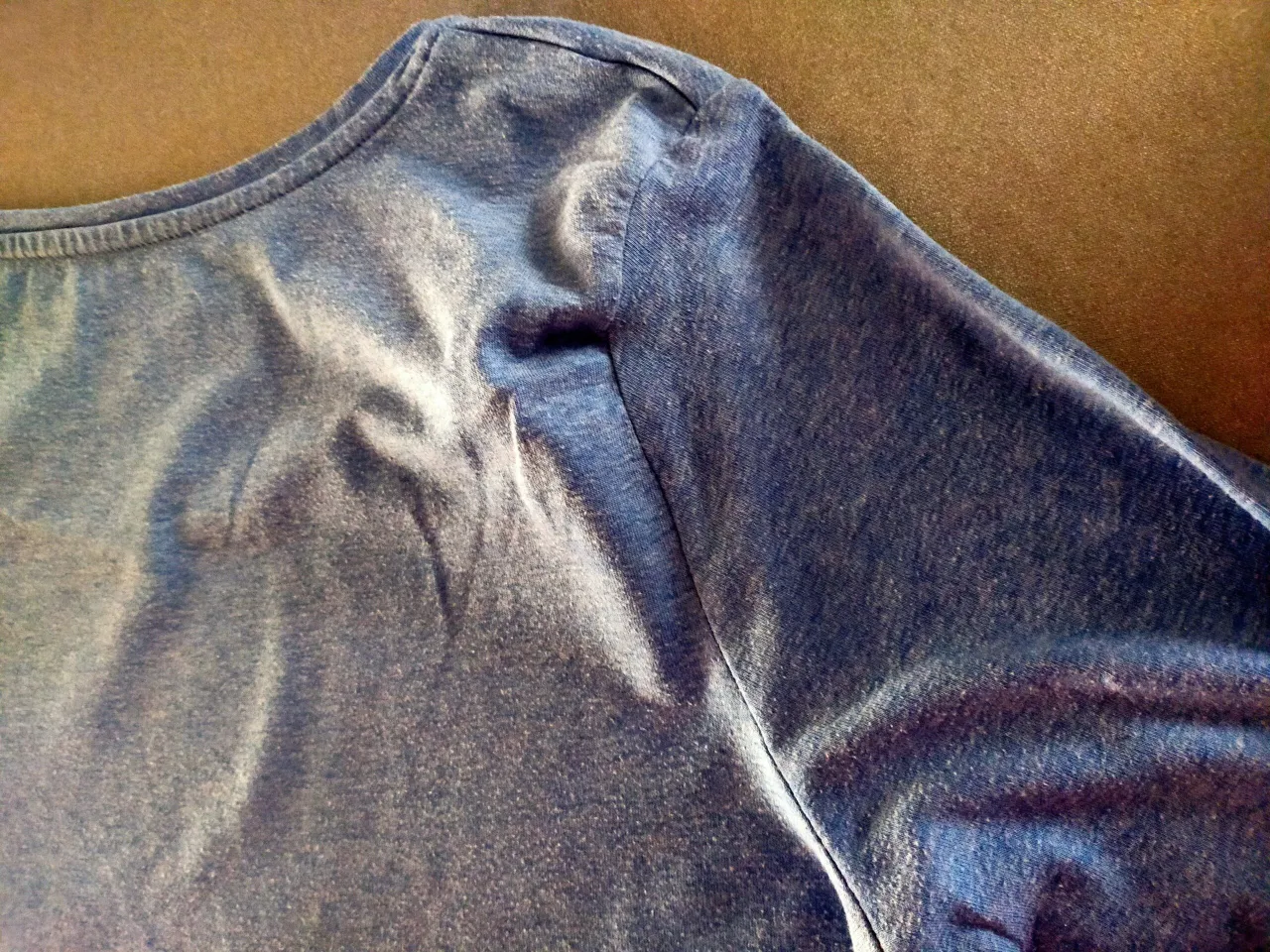 Szycie rękawa w bluzce