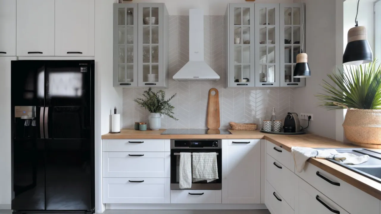 Płytki metro biała kuchnia