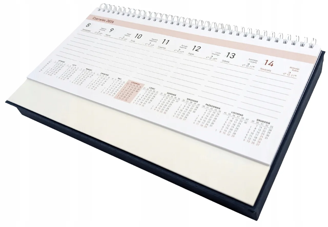 kalendarz z zaznaczoną datą i długopisem