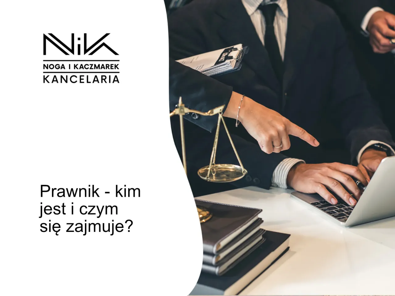 prawnik specjalizujący się w r&oacute;żnych dziedzinach prawa