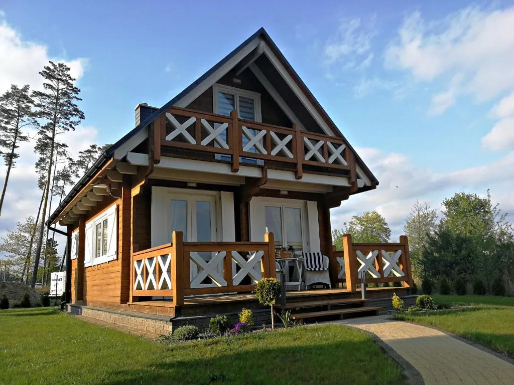 Domki nad jeziorem Miedwie różne typy i style